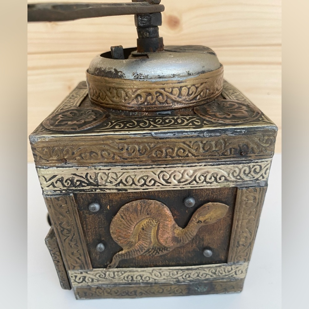 SOLD Moroccan Coffee Grinder Vintage Hand Crank Ornate Brass Metal & Wood Boho - Picture 8 of 14
